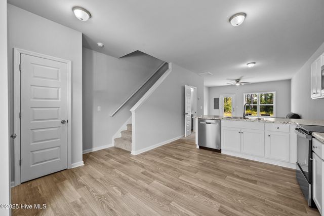 175 Buckhorn Avenue, Holly Ridge, NC 28445