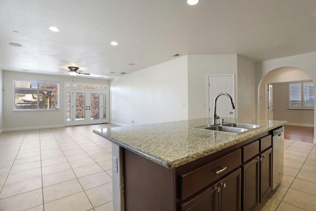 511 Scooter Way, Stockton, CA 95209