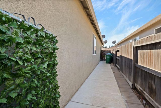 511 Scooter Way, Stockton, CA 95209
