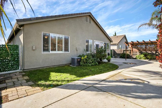 511 Scooter Way, Stockton, CA 95209