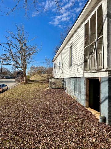 710 S Logan Street, Gaffney, SC 29341