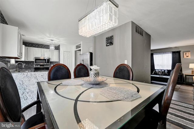 6681 SPRING MILL CIR, Baltimore, MD 21207