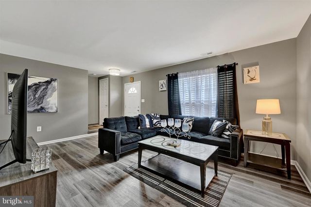 6681 SPRING MILL CIR, Baltimore, MD 21207