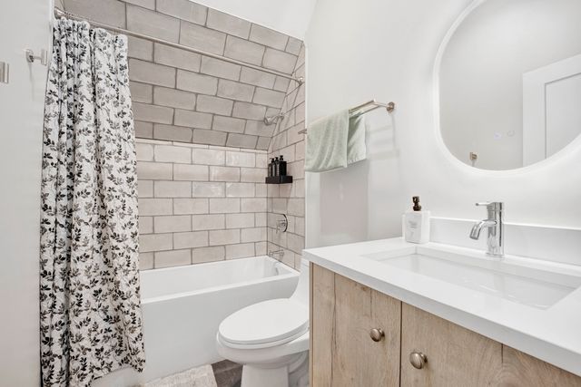 3330 S Indiana Avenue 2S, Chicago, IL 60616