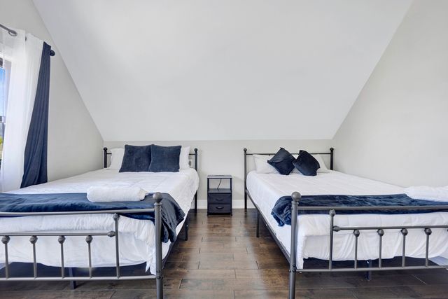 3330 S Indiana Avenue 2S, Chicago, IL 60616