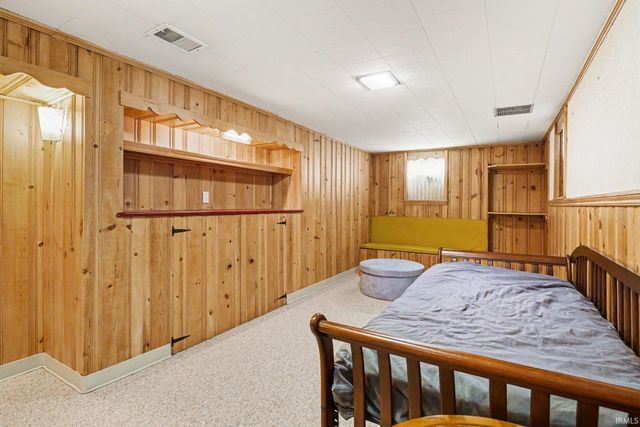 1616 Churchill Drive, South Bend, IN 46617