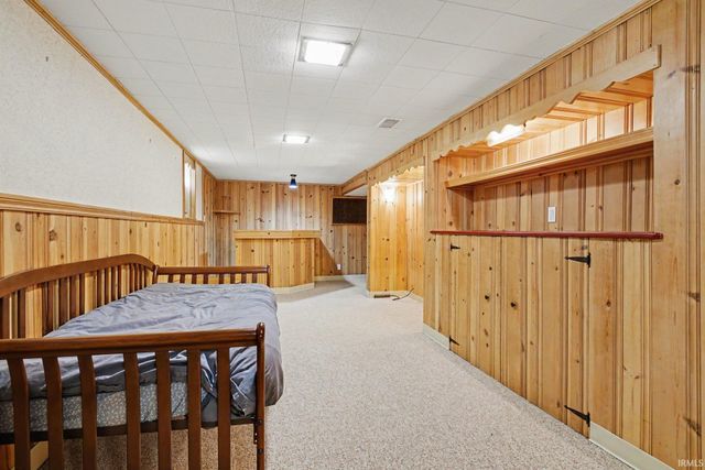 1616 Churchill Drive, South Bend, IN 46617
