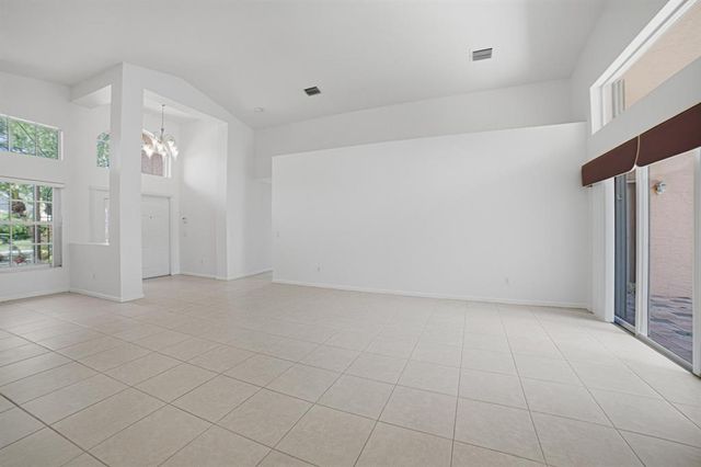 7639 Tarpon Cove Circle, Lake Worth, FL 33467