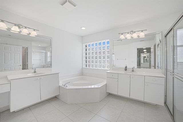 7639 Tarpon Cove Circle, Lake Worth, FL 33467