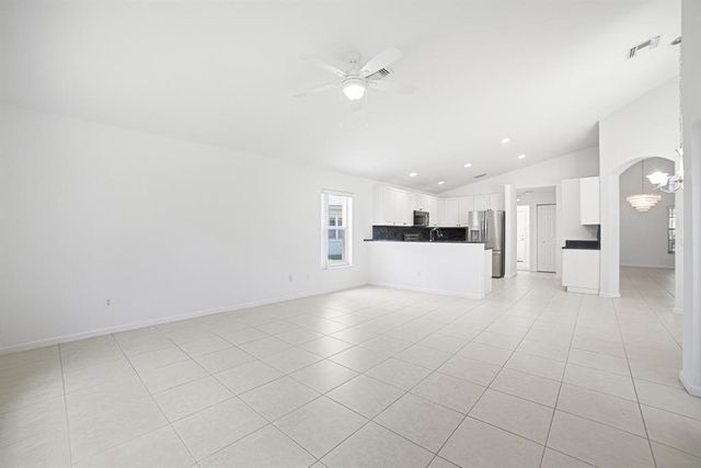 7639 Tarpon Cove Circle, Lake Worth, FL 33467