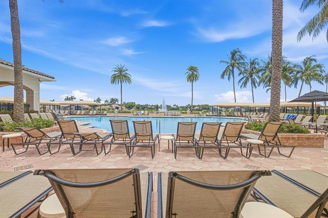 7639 Tarpon Cove Circle, Lake Worth, FL 33467
