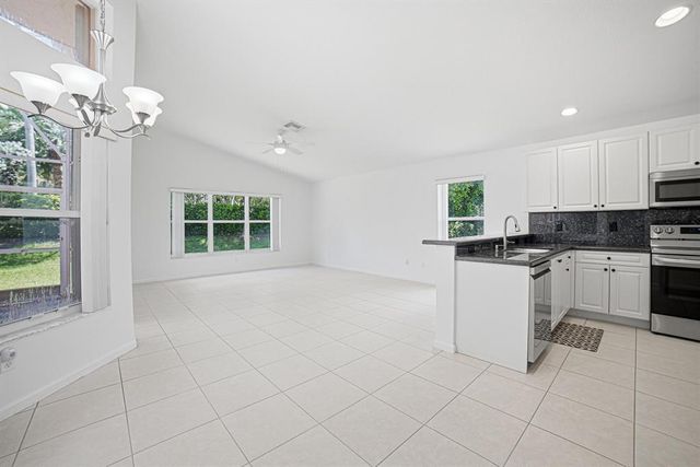 7639 Tarpon Cove Circle, Lake Worth, FL 33467