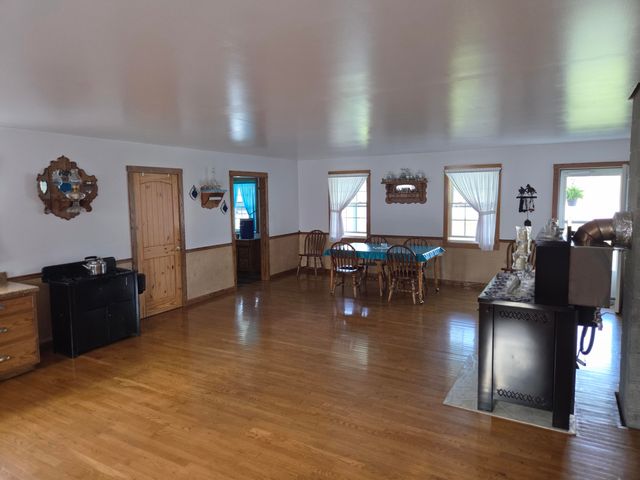 5525 Garland Hollow Road, Means, KY 40346