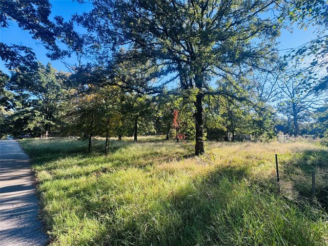 917 Hidden Valley Drive, Tool, TX 75143