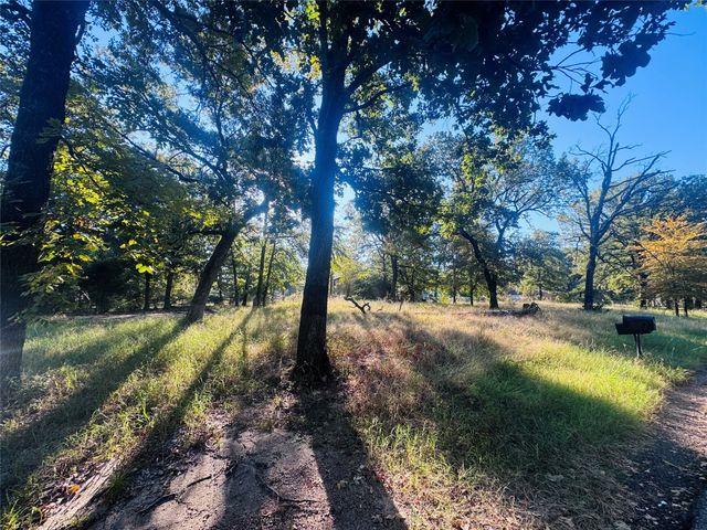 917 Hidden Valley Drive, Tool, TX 75143