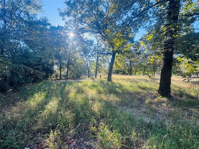 917 Hidden Valley Drive, Tool, TX 75143