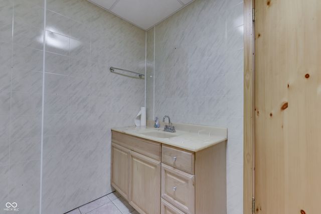 7601 S 700 W, Morgantown, IN 46160