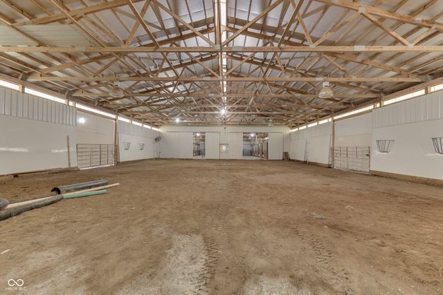 7601 S 700 W, Morgantown, IN 46160