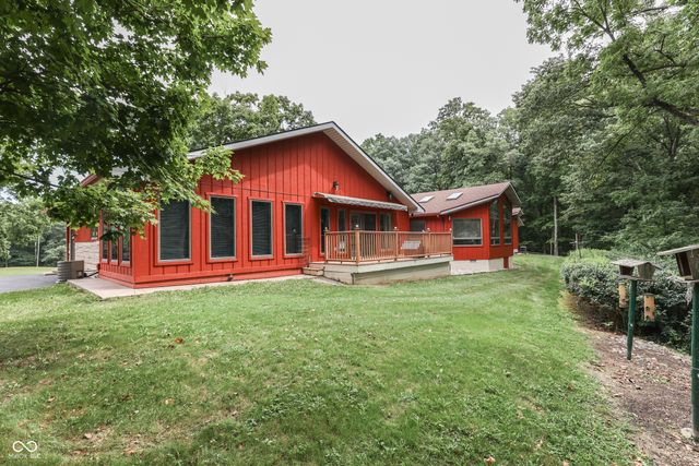 7601 S 700 W, Morgantown, IN 46160