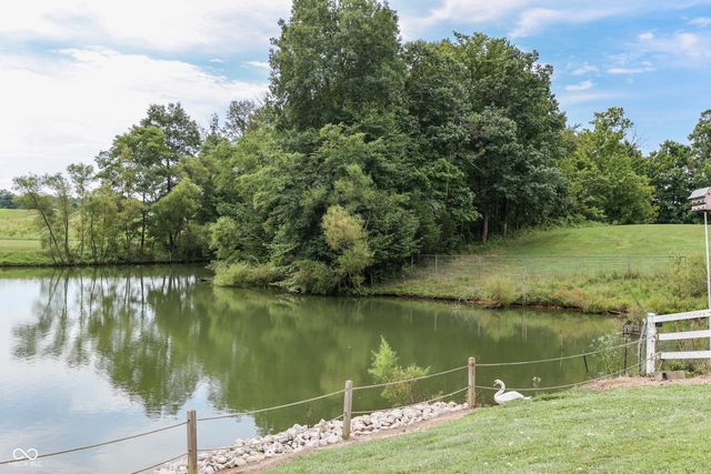 7601 S 700 W, Morgantown, IN 46160