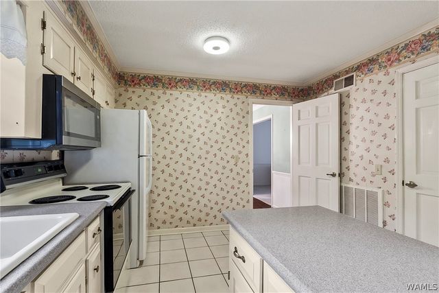 5502 Inverness, Northport, AL 35473