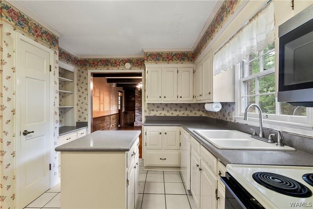 5502 Inverness, Northport, AL 35473