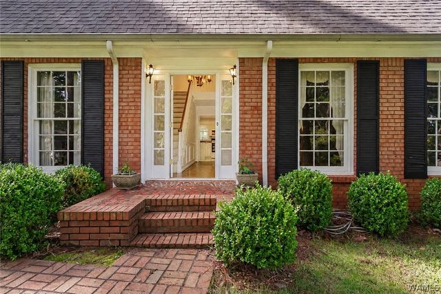 5502 Inverness, Northport, AL 35473