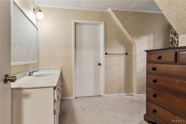 5502 Inverness, Northport, AL 35473