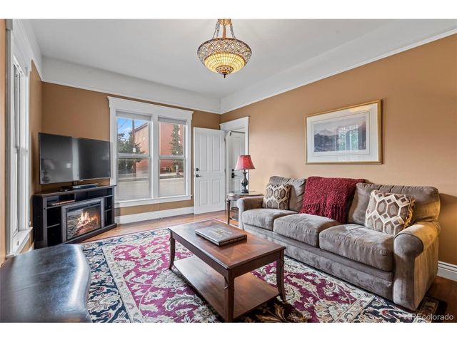 111 W 7th St, Leadville, CO 80461