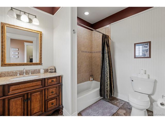 111 W 7th St, Leadville, CO 80461