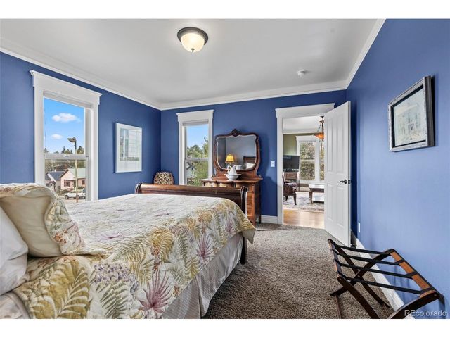111 W 7th St, Leadville, CO 80461