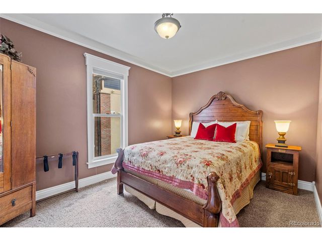 111 W 7th St, Leadville, CO 80461