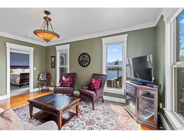 111 W 7th St, Leadville, CO 80461
