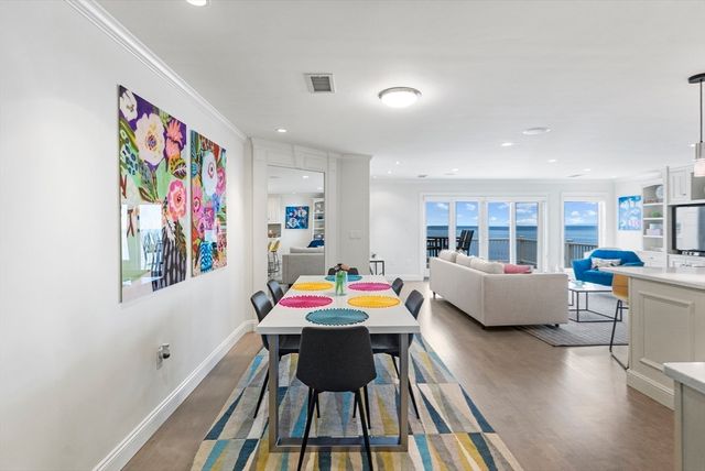 64 Cliffside Dr In Season, Plymouth, MA 02360