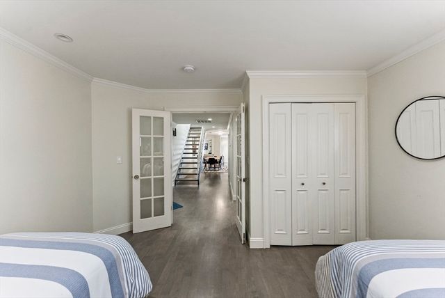 64 Cliffside Dr In Season, Plymouth, MA 02360