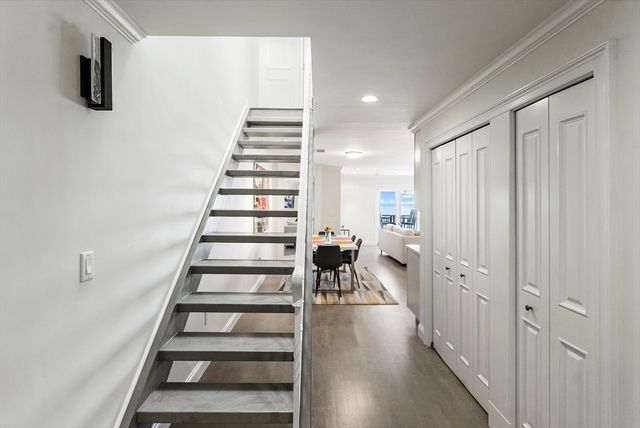 64 Cliffside Dr In Season, Plymouth, MA 02360