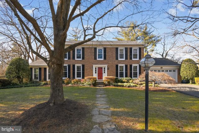1302 CLAYBORNE HOUSE CT, Mclean, VA 22101