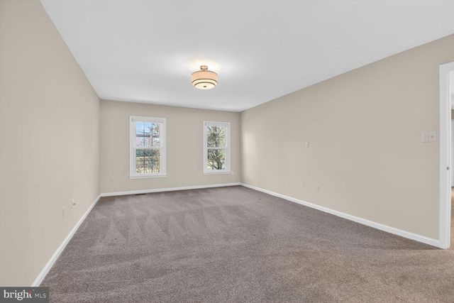 1302 CLAYBORNE HOUSE CT, Mclean, VA 22101