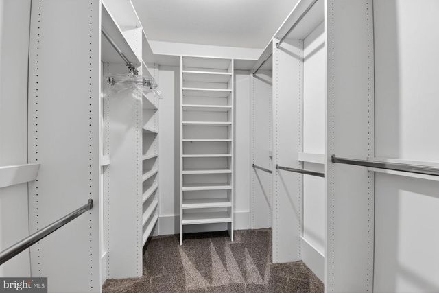 1302 CLAYBORNE HOUSE CT, Mclean, VA 22101