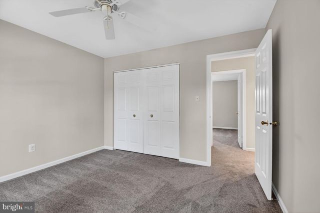 1302 CLAYBORNE HOUSE CT, Mclean, VA 22101