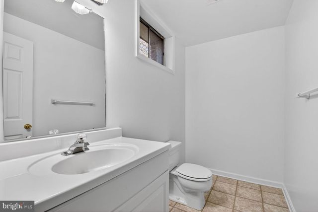 1302 CLAYBORNE HOUSE CT, Mclean, VA 22101