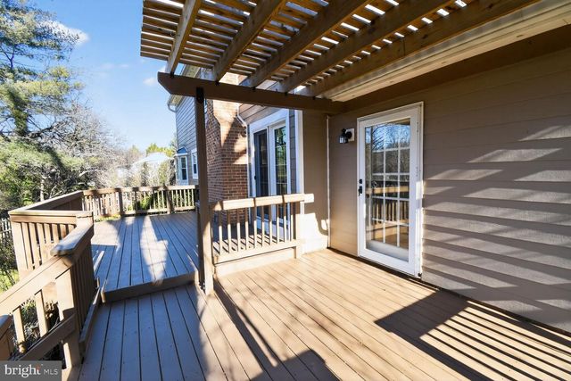 1302 CLAYBORNE HOUSE CT, Mclean, VA 22101