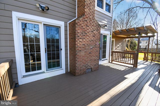 1302 CLAYBORNE HOUSE CT, Mclean, VA 22101