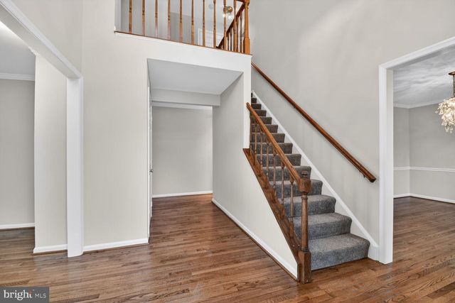 1302 CLAYBORNE HOUSE CT, Mclean, VA 22101