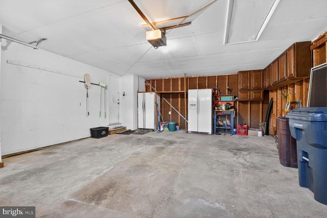 1302 CLAYBORNE HOUSE CT, Mclean, VA 22101