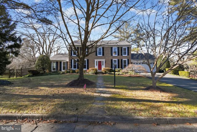 1302 CLAYBORNE HOUSE CT, Mclean, VA 22101