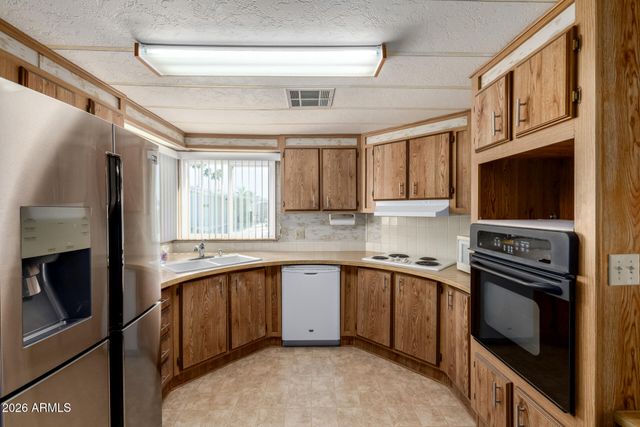 8103 E SOUTHERN Avenue 136, Mesa, AZ 85209