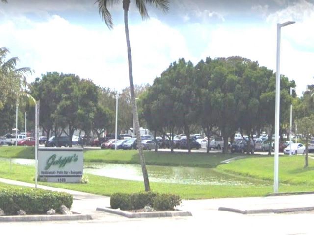 2601 NE 14th Street Causeway 142, Pompano Beach, FL 33062