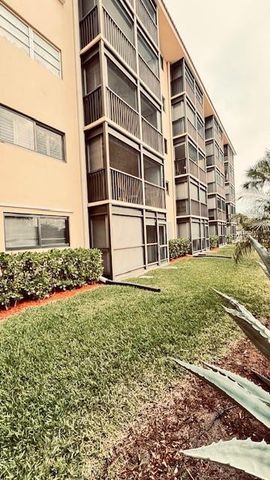 2601 NE 14th Street Causeway 142, Pompano Beach, FL 33062
