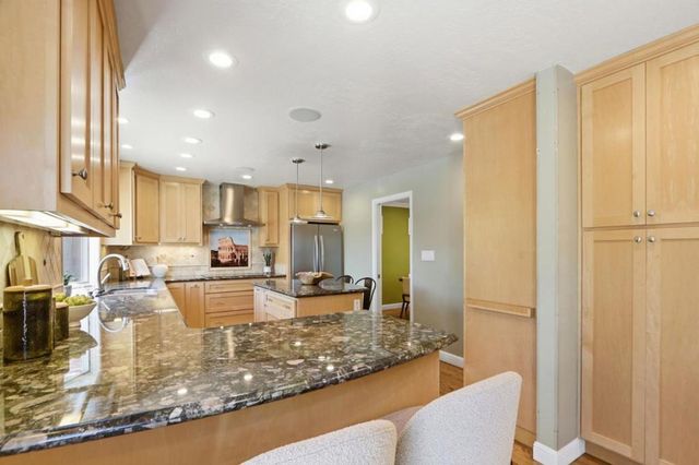 139 Belvue Drive, Los Gatos, CA 95032